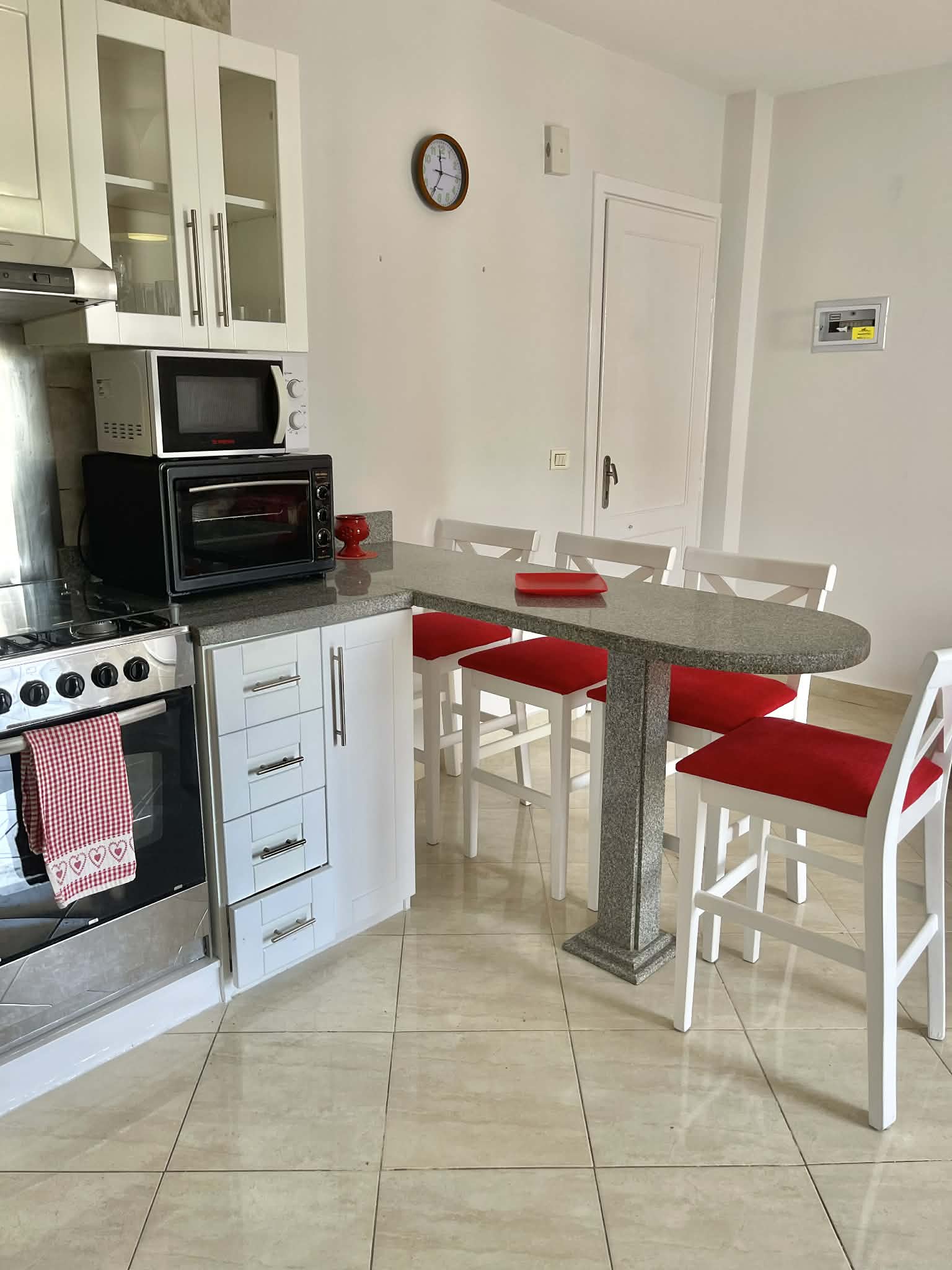Kitchen Last